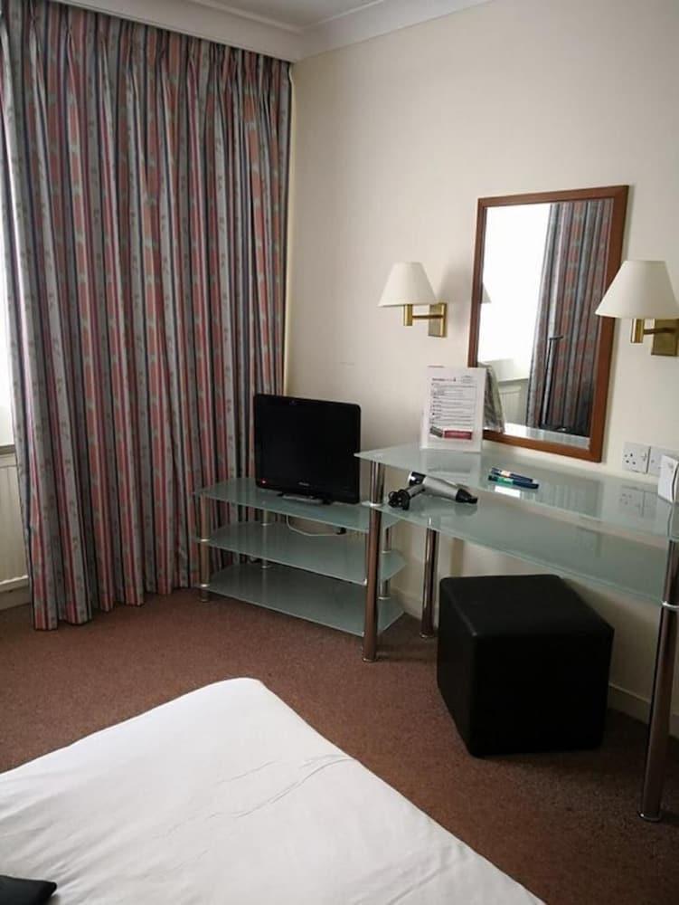 Coventry Hill Hotel Bagian luar foto