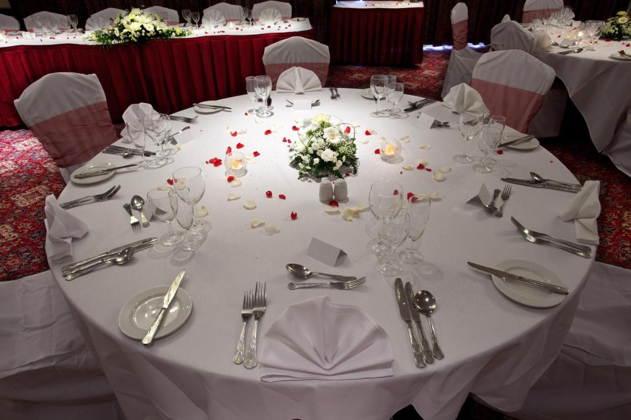 Coventry Hill Hotel Bagian luar foto